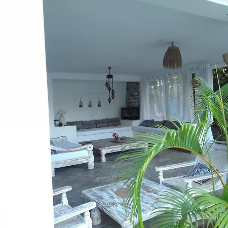 Appartement White Nyumba à Malindi Extérieur photo